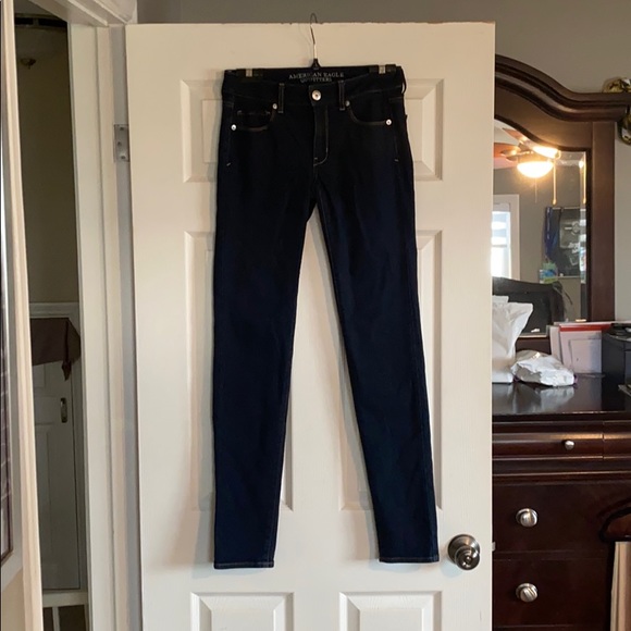 American Eagle stretchy jeans Size 4 X-Long